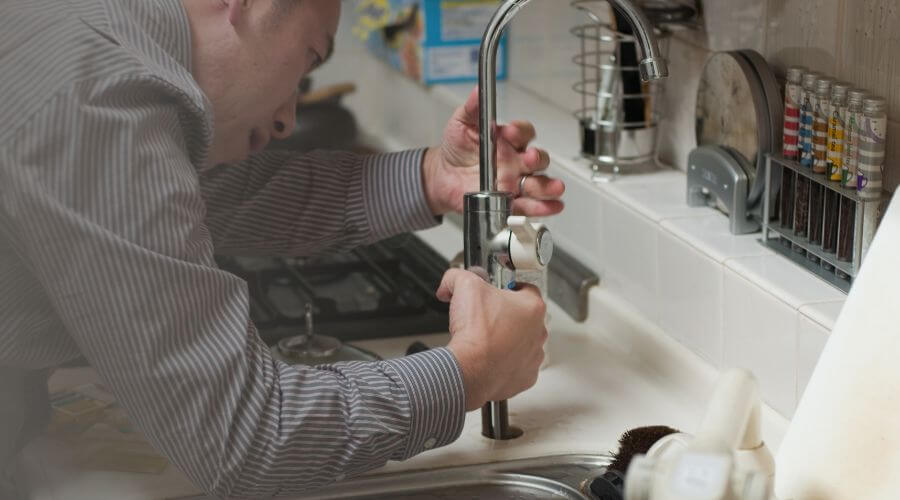 Professional emergency plumbing service services in Richmond